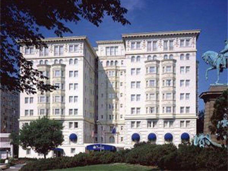 THE CHURCHILL HOTEL NEAR EMBASSY ROW WASHINGTON DC 4 USA von